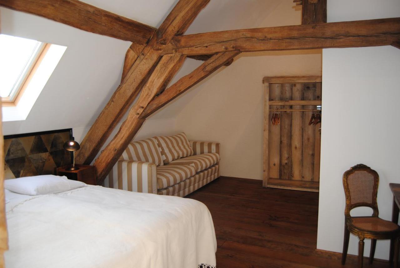 Bed and Breakfast Domaine Les Grands Pérons Hérisson Exterior foto