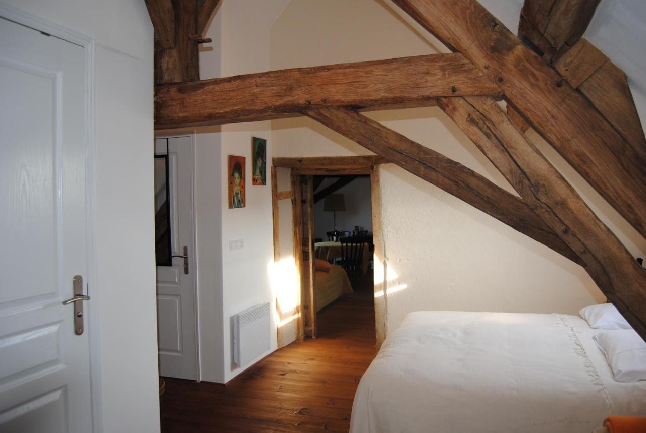 Bed and Breakfast Domaine Les Grands Pérons Hérisson Exterior foto